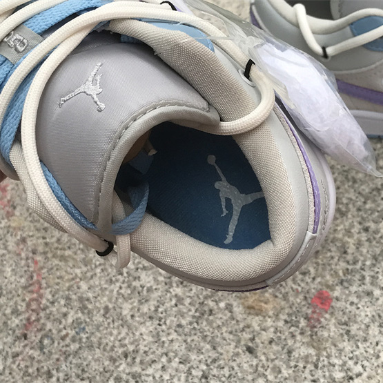 Air Jordan 1 Low Sneaker       DC0774-050  - DopestKickz