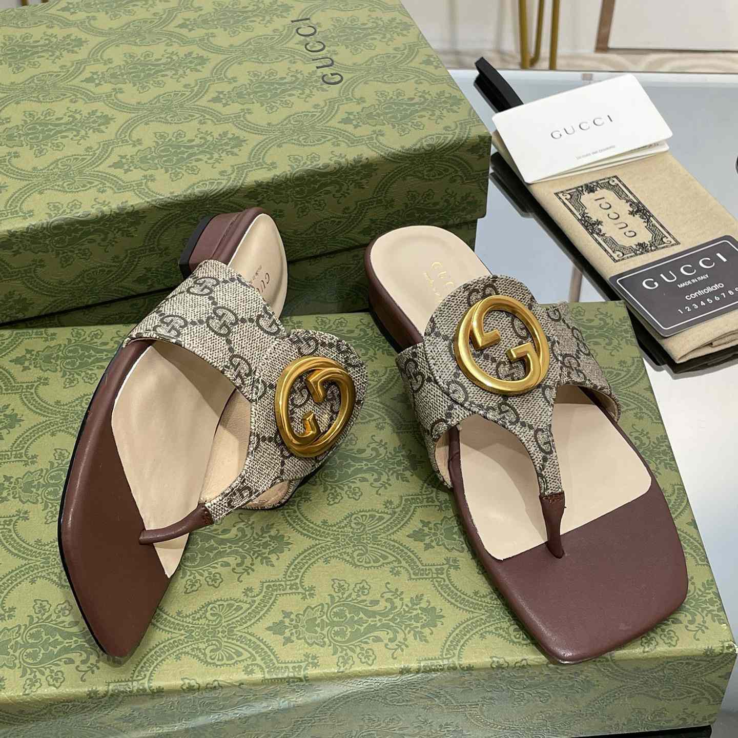 Gucci Womens Gucci Blondie Thong Sandal - DopestKickz