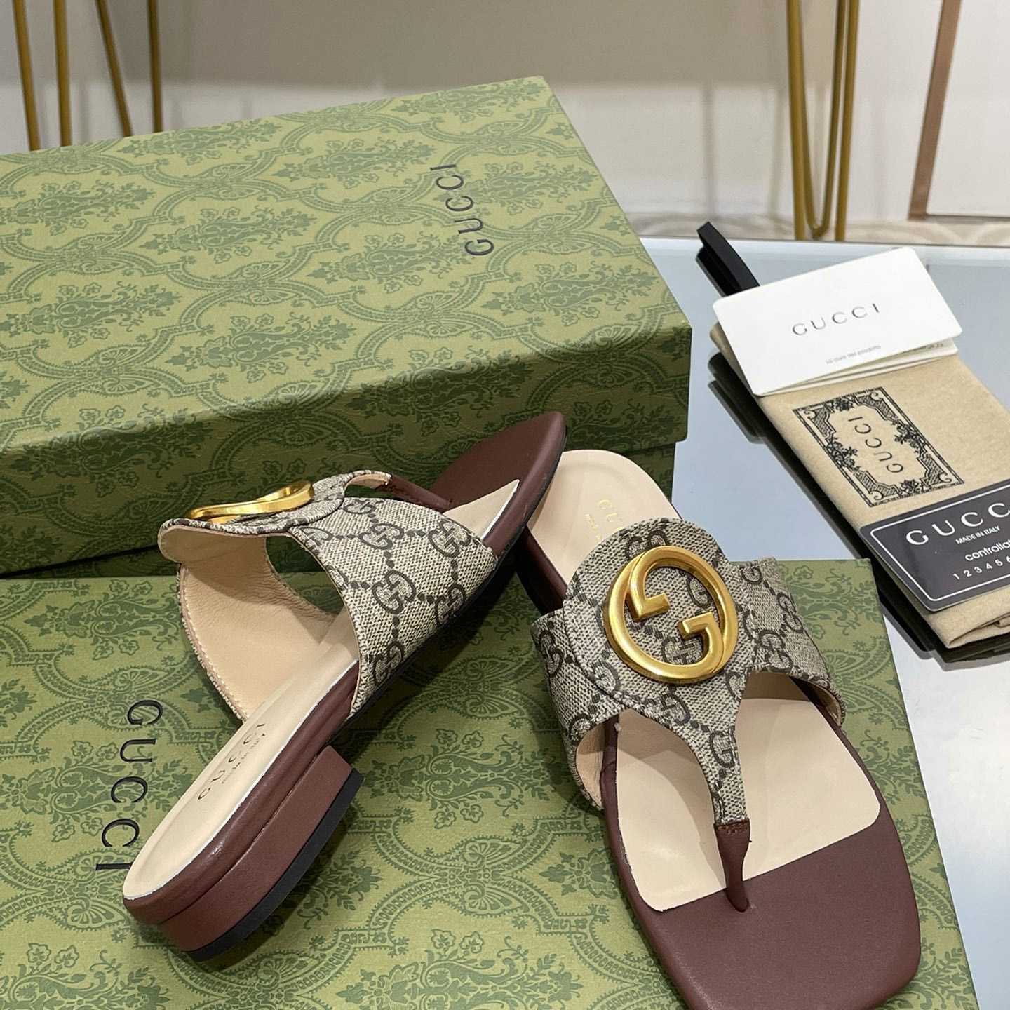 Gucci Womens Gucci Blondie Thong Sandal - DopestKickz