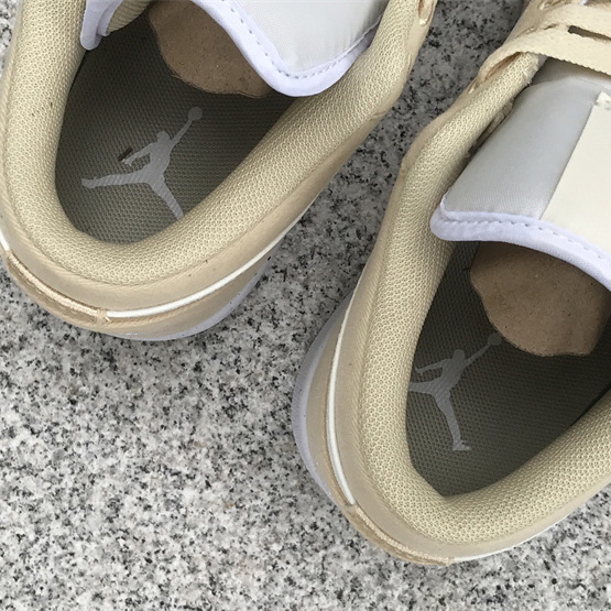 Air Jordan 1 Low SE “Canvas” Sneaker      FN3722-701 - DopestKickz