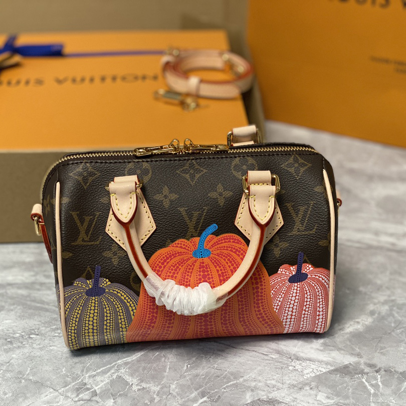 Louis Vuitton LV x YK Speedy Bandoulière 20  (20.5 x 13.5 x 12cm)       M46469 - DopestKickz