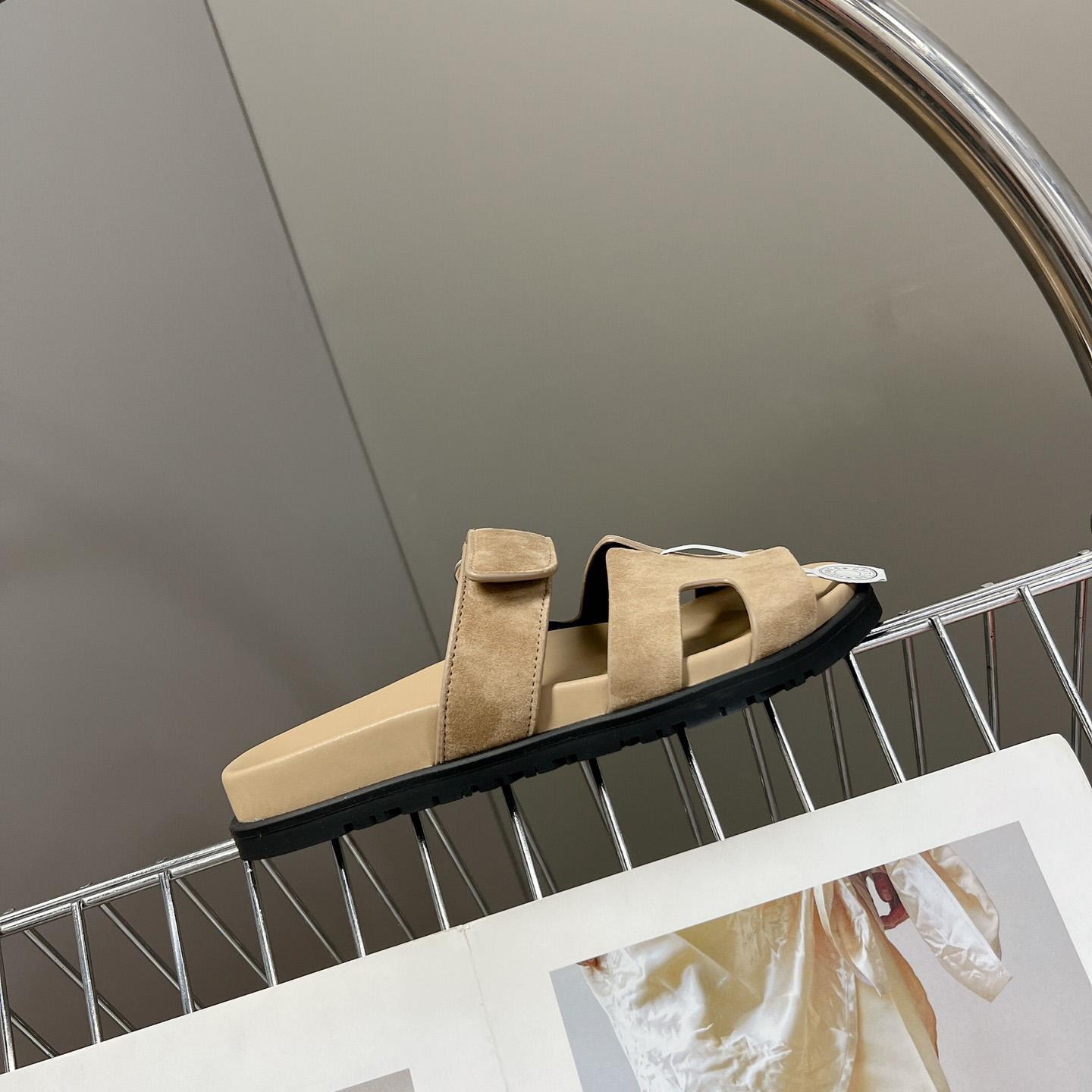 Hermes Chypre sandal - DopestKickz