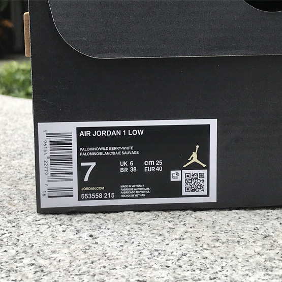 Air Jordan 1 Low Sneaker   553558-215 - DopestKickz