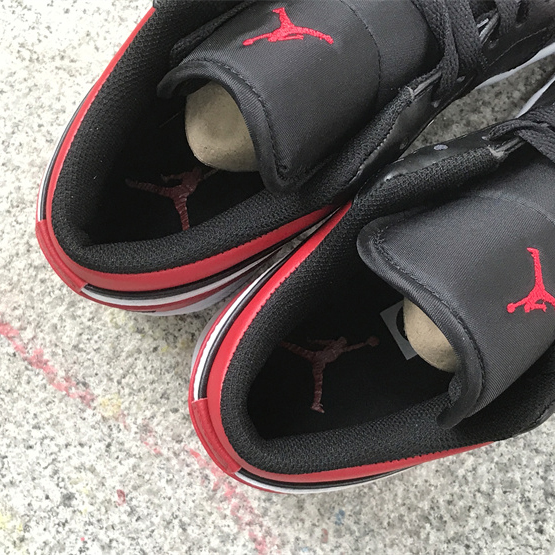 Air Jordan 1 Low Sneaker      553558-066 - DopestKickz