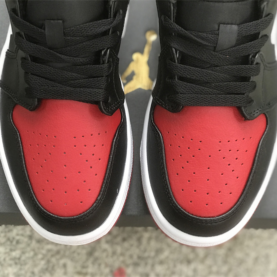 Air Jordan 1 Low Sneaker      553558-066 - DopestKickz