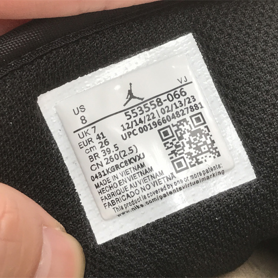 Air Jordan 1 Low Sneaker      553558-066 - DopestKickz