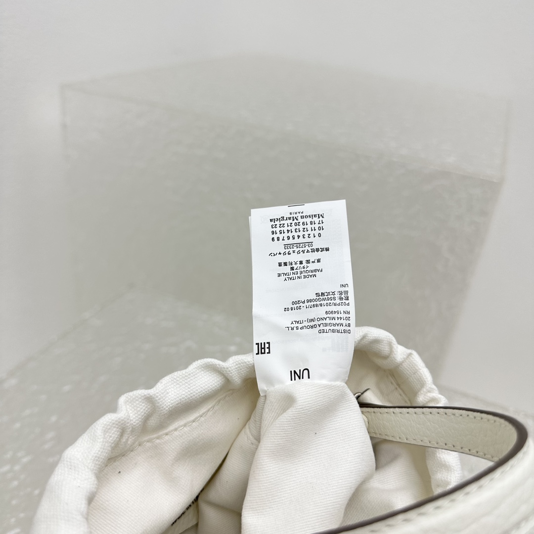 Maison Margiela Women's Bucket Bag(15x23×15cm) - DopestKickz