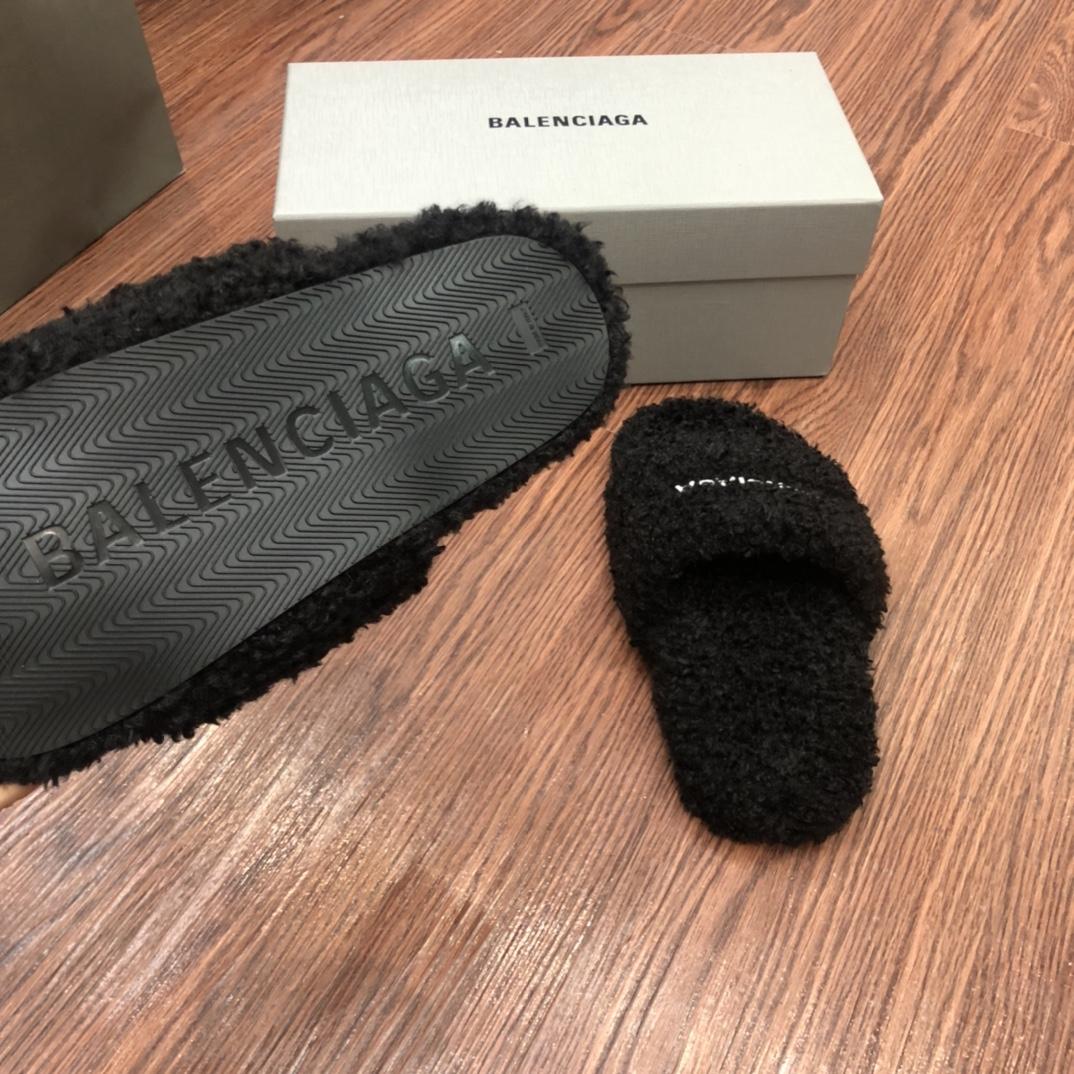 Balenciaga Furry Slide Sandal - DopestKickz