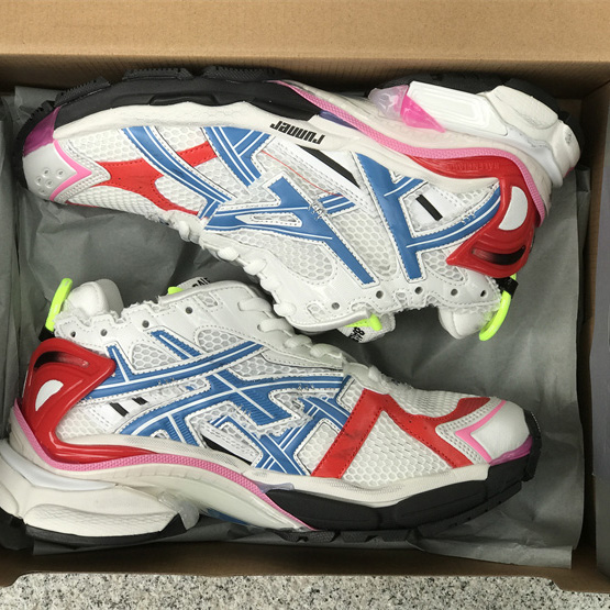 Balenciaga Runner Sneaker - DopestKickz