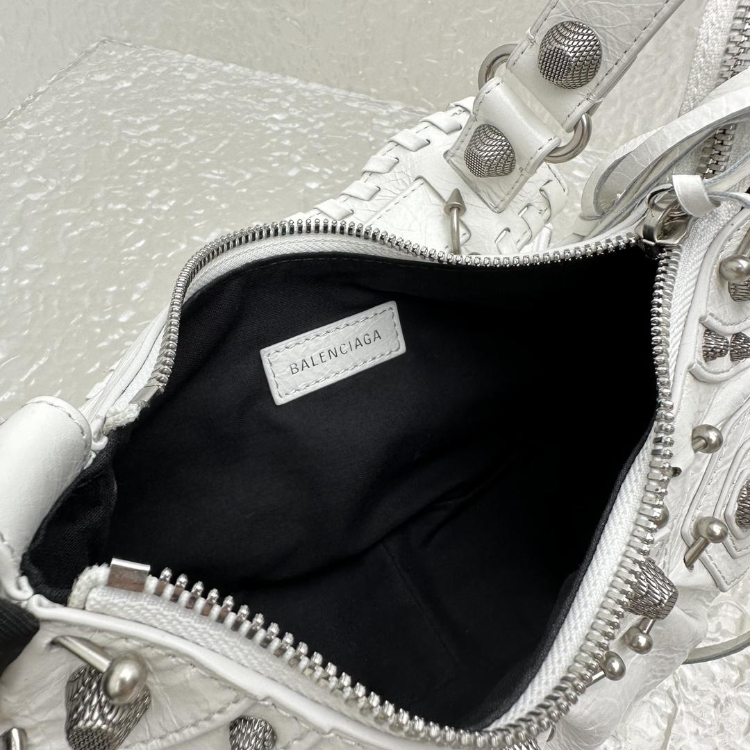 Balenciaga Women's Le Cagole Shoulder Bag(26-16-9.9cm) - DopestKickz