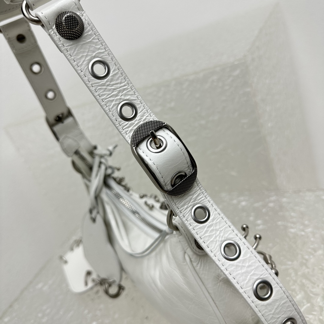 Balenciaga Women's Le Cagole Shoulder Bag(26-16-9.9cm) - DopestKickz