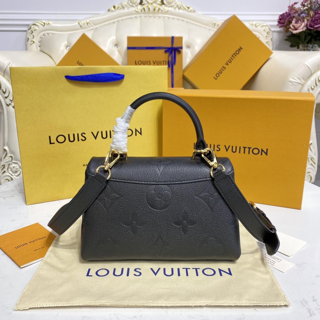 Louis Vuitton Madeleine BB (24 x 17 x 8.5cm)       M45977 - DopestKickz