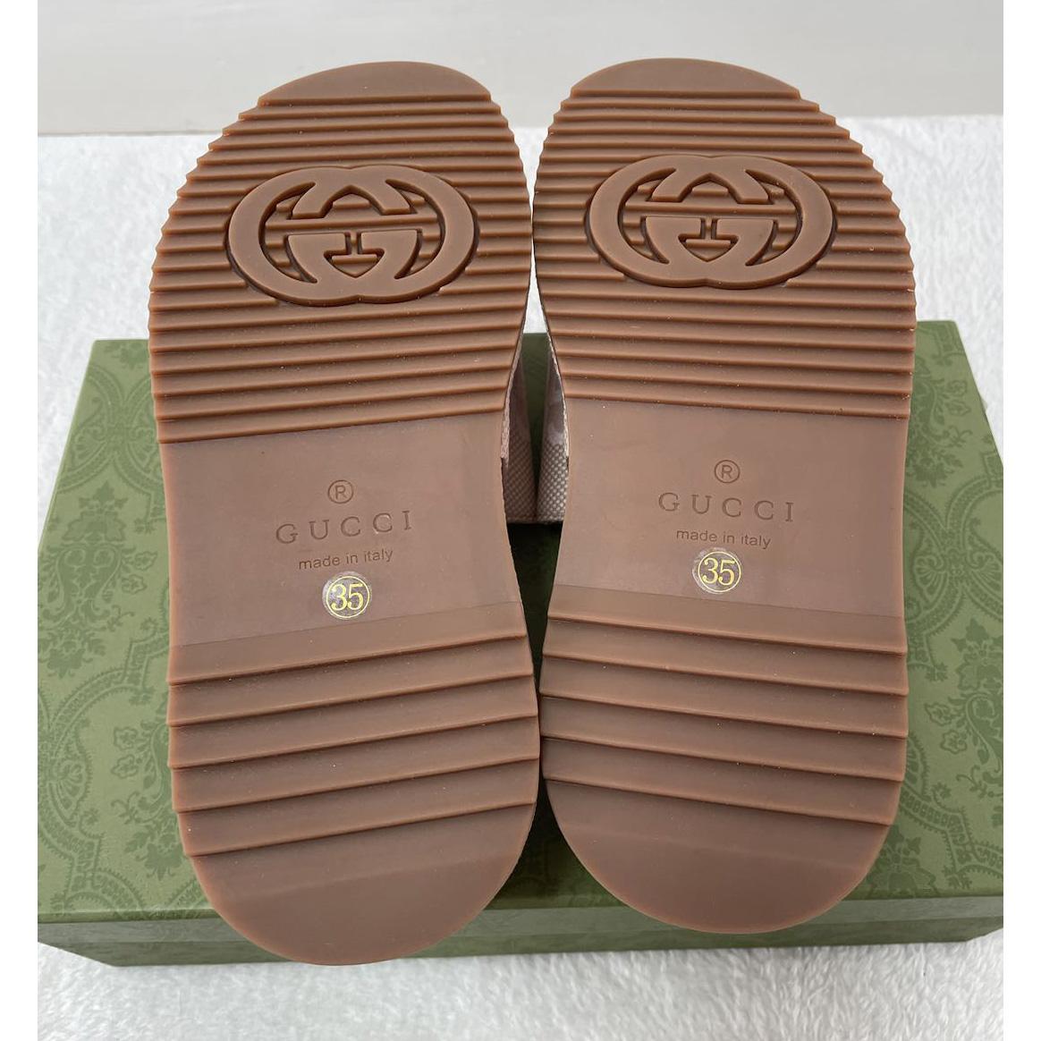 Gucci Women's Jumbo GG Platform Slide Sandal - DopestKickz