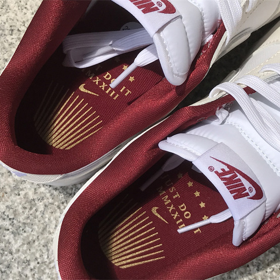 Nike Dunk Low Sneaker          DV1160-100 - DopestKickz