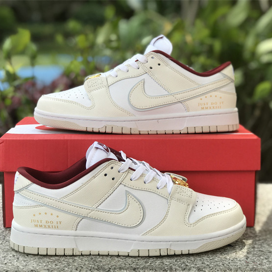 Nike Dunk Low Sneaker          DV1160-100 - DopestKickz