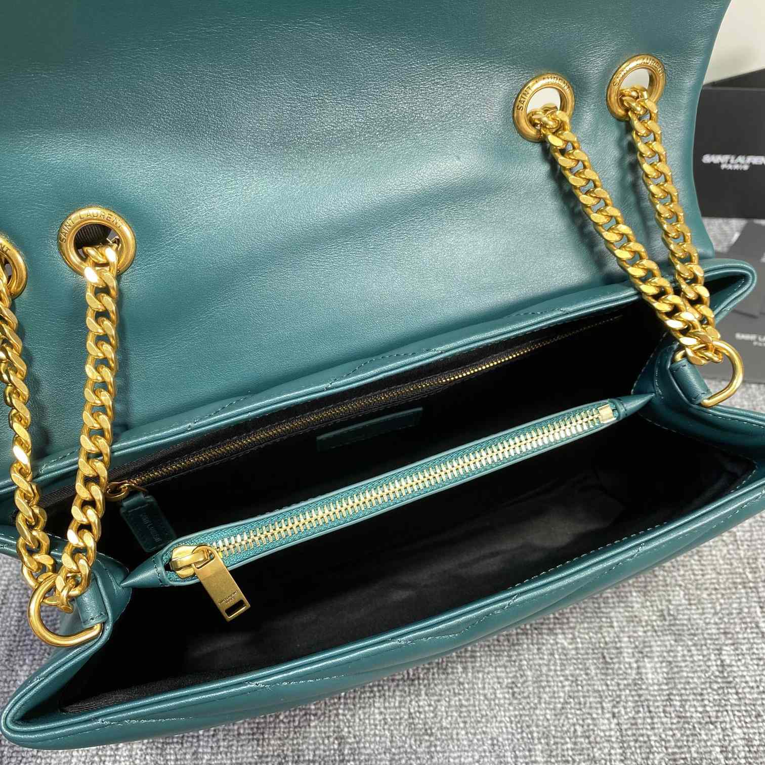 Saint Laurent Loulou Medium Chain Shoulder Bag - DopestKickz