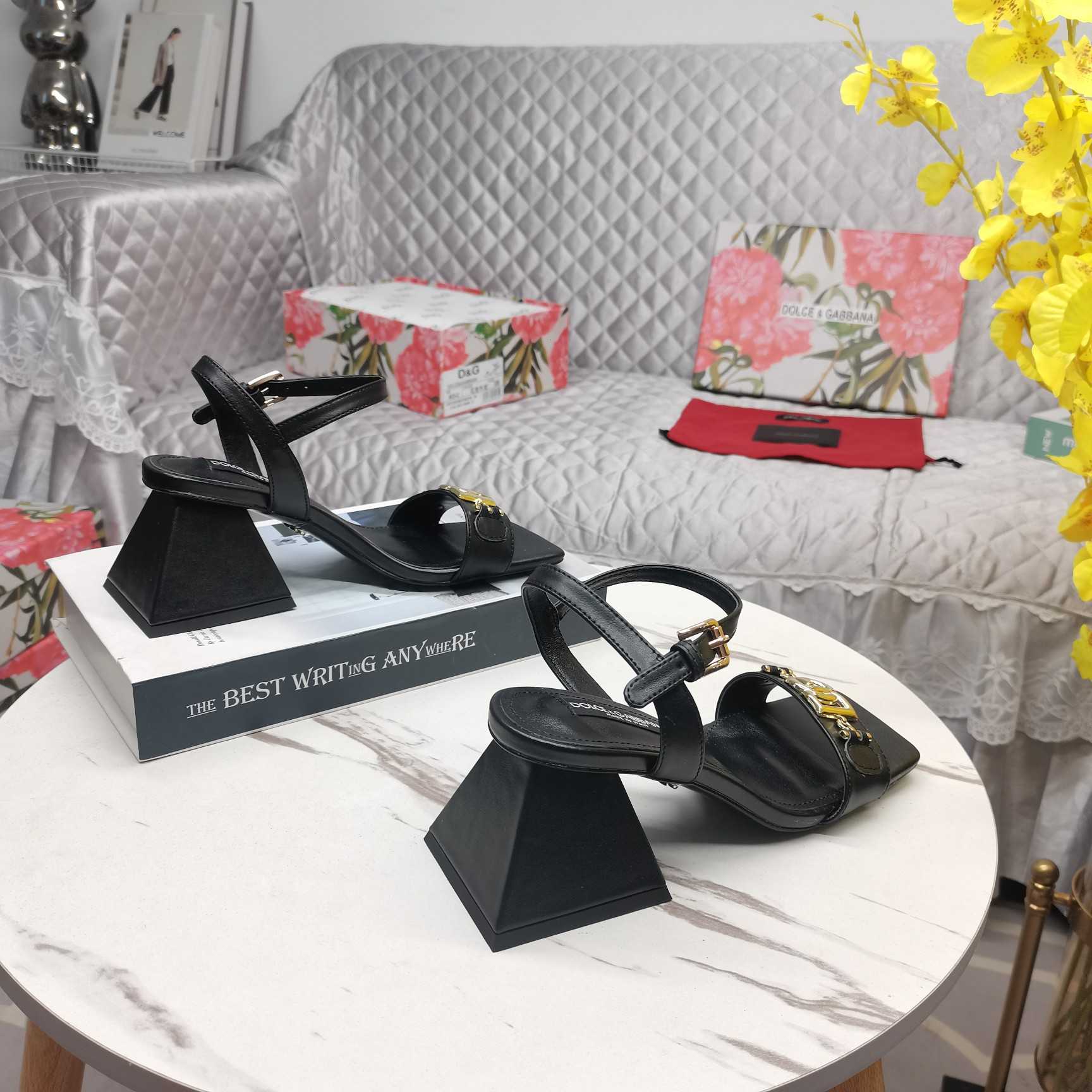 Dolce & Gabbana Nappa-look Fabric Sandals - DopestKickz