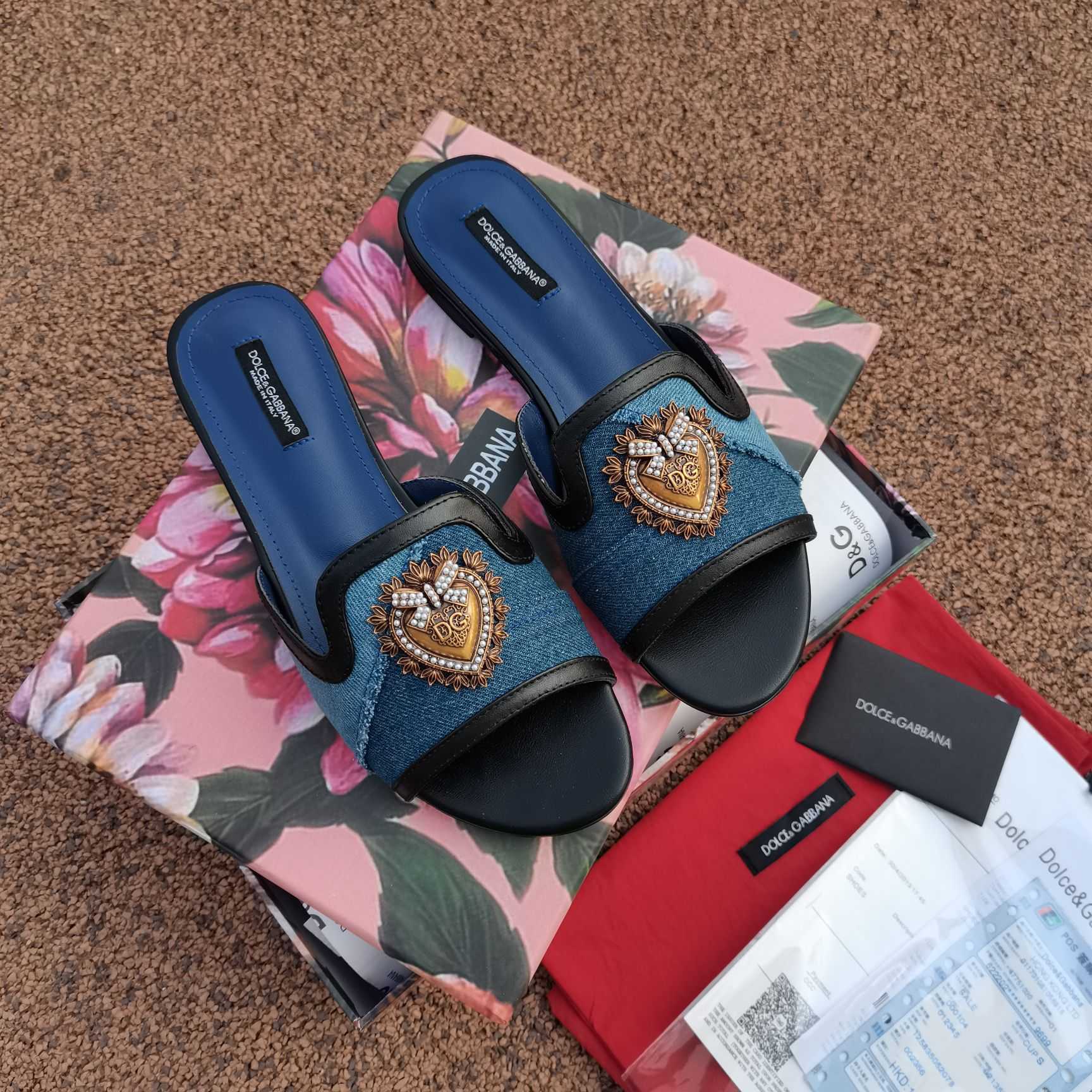 Dolce & Gabbana Slip-on Flat Sandals - DopestKickz