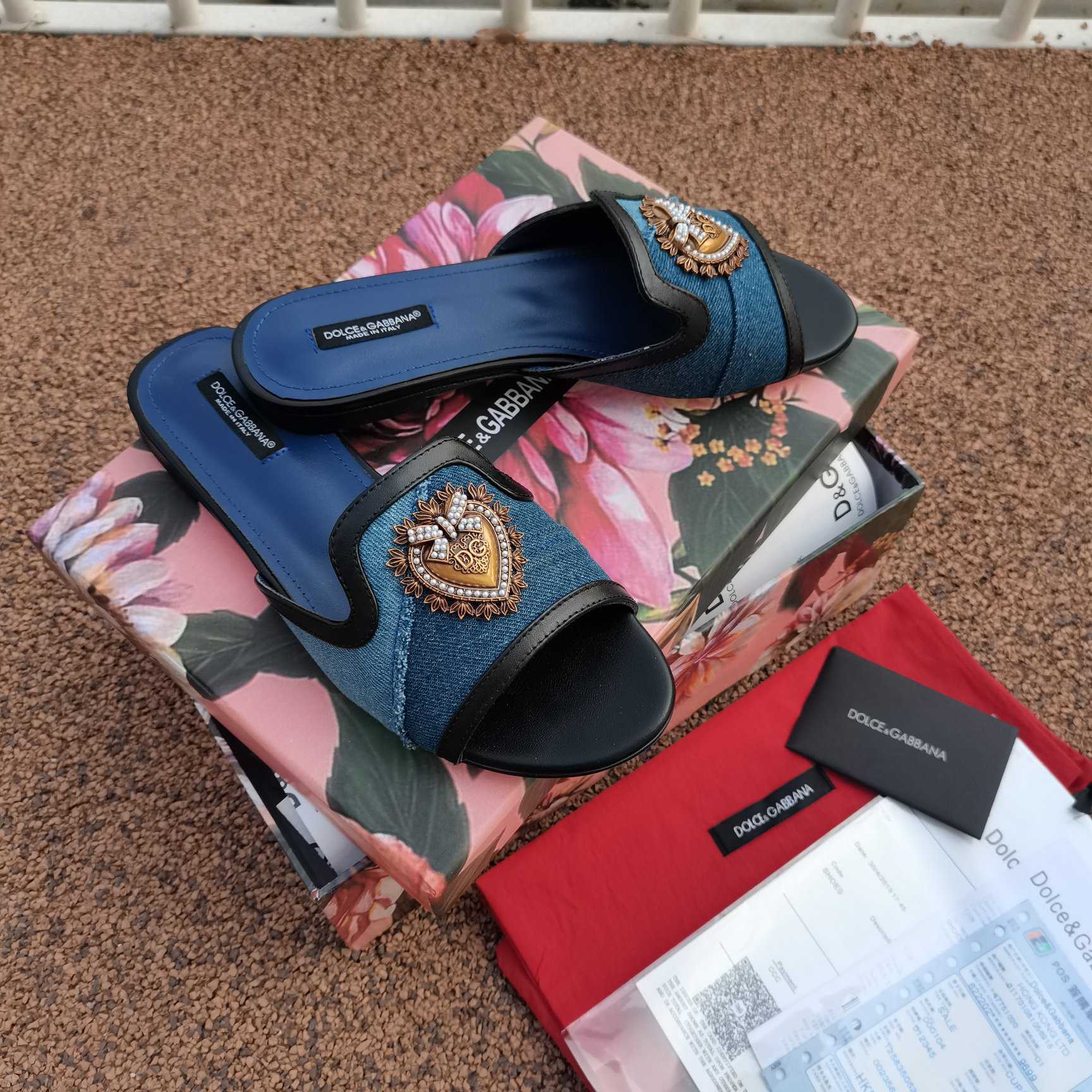 Dolce & Gabbana Slip-on Flat Sandals - DopestKickz