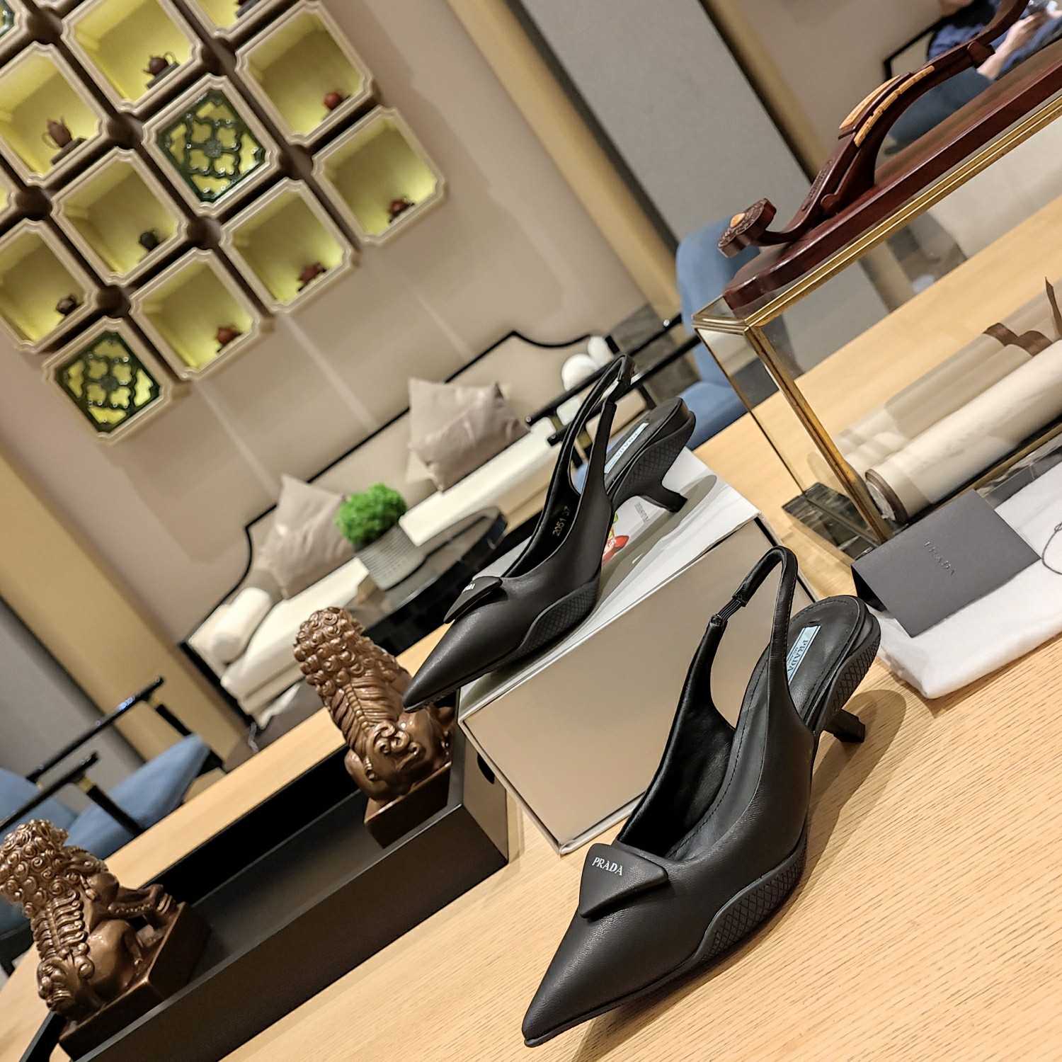 Prada Soft padded Leather Slingback Pumps - DopestKickz