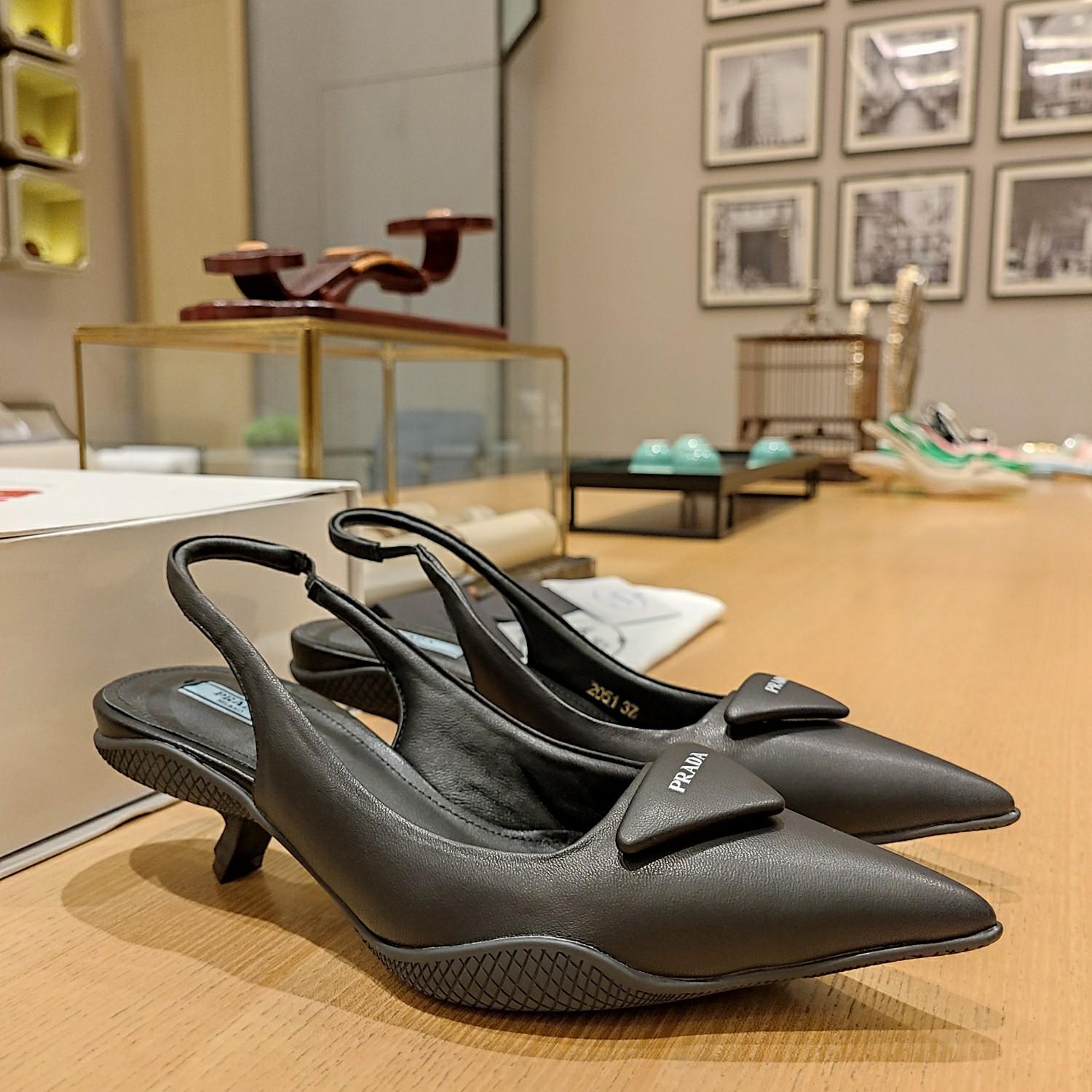 Prada Soft padded Leather Slingback Pumps - DopestKickz