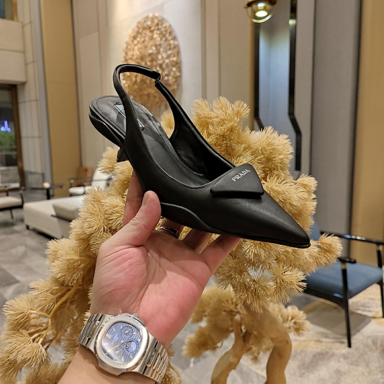 Prada Soft padded Leather Slingback Pumps - DopestKickz