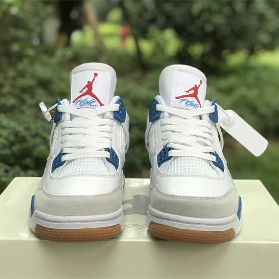 Nike SB x Air Jordan 4 Sneaker      DR5415-104  - DopestKickz