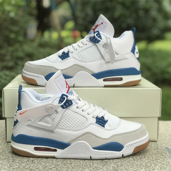 Nike SB x Air Jordan 4 Sneaker      DR5415-104  - DopestKickz