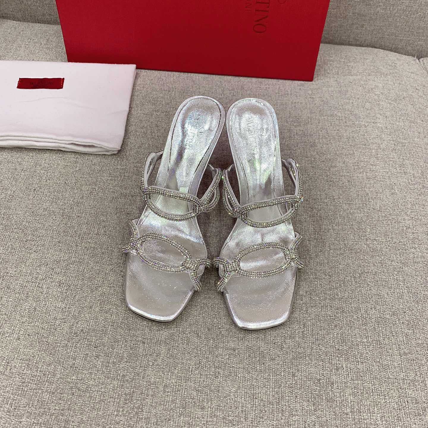 Valenti Garavani Chain 1967 Slide Sandal With Crystals  80mm - DopestKickz