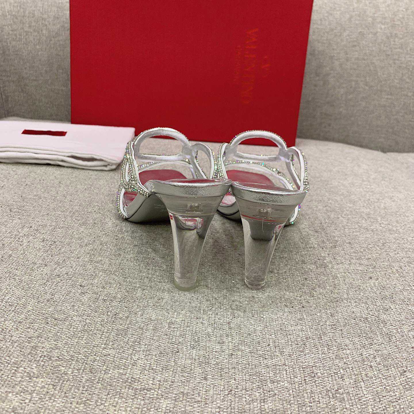 Valenti Garavani Chain 1967 Slide Sandal With Crystals  80mm - DopestKickz