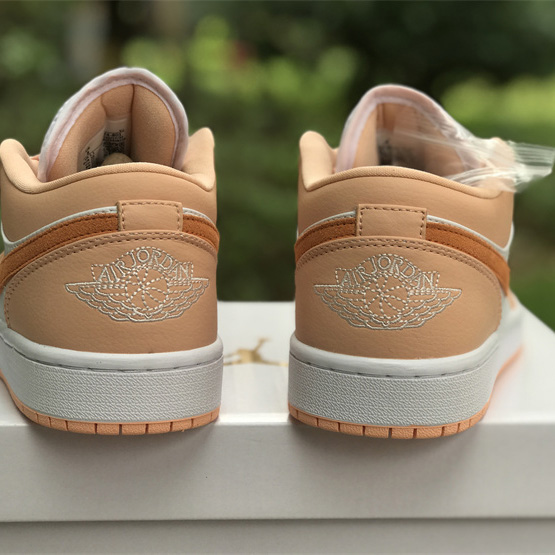 Air Jordan 1 Low Sneaker    DC0774-801 - DopestKickz