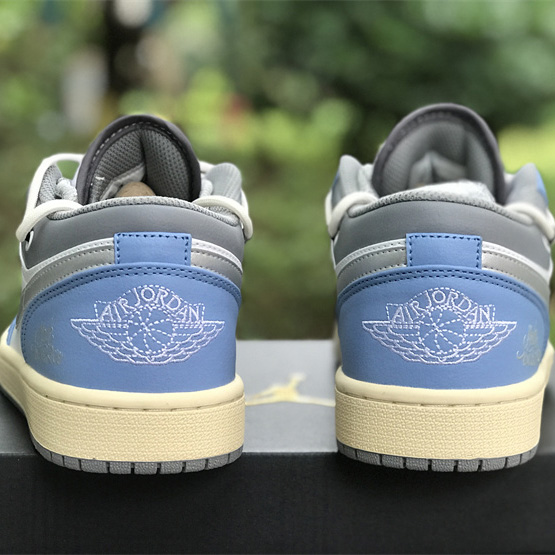 Air Jordan 1 Low Sneaker   553558-053 - DopestKickz