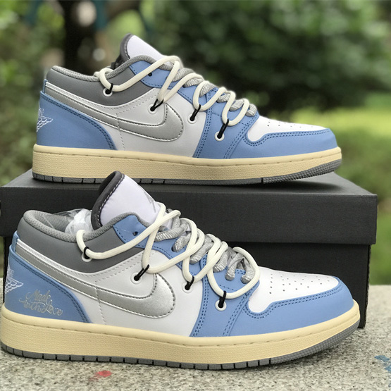 Air Jordan 1 Low Sneaker   553558-053 - DopestKickz