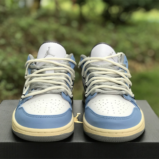 Air Jordan 1 Low Sneaker   553558-053 - DopestKickz