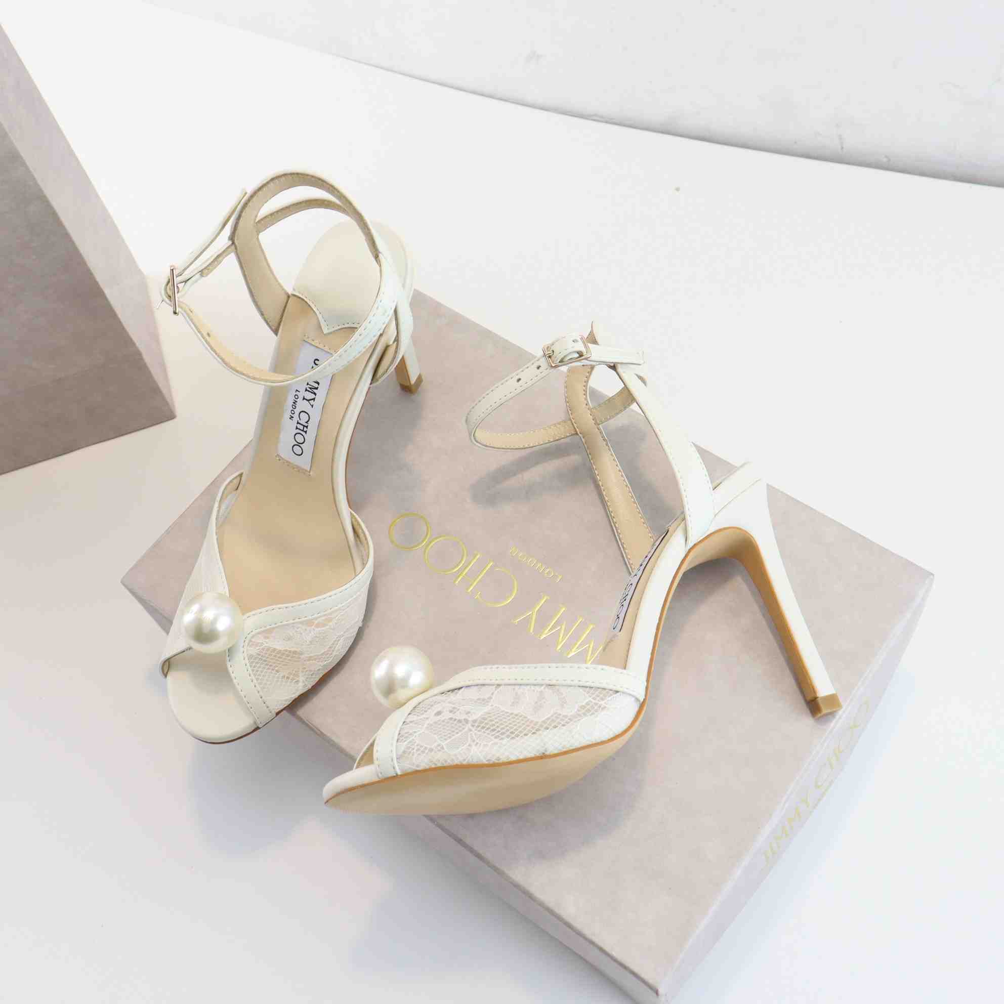 Jimmy Choo Sacora 85  - DopestKickz