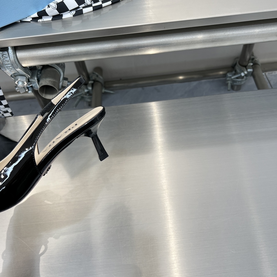 Prada 55mm Flower-appliqué Slingback Pumps - DopestKickz