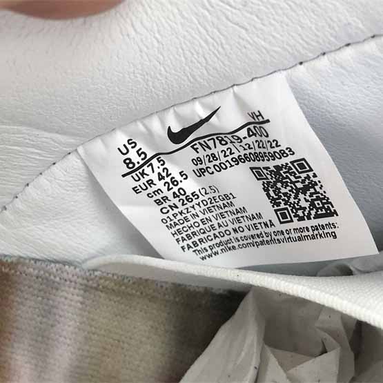 Born x Raised x Nike SB Dunk Low Sneaker    FN7819-400 - DopestKickz