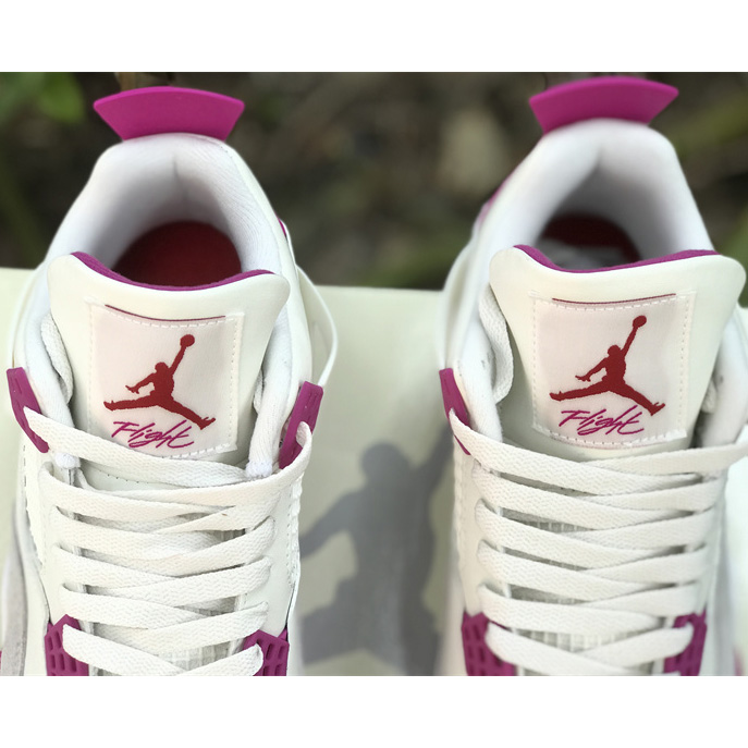 Nike SB x Air Jordan 4 Sneaker     DR5415-105 - DopestKickz