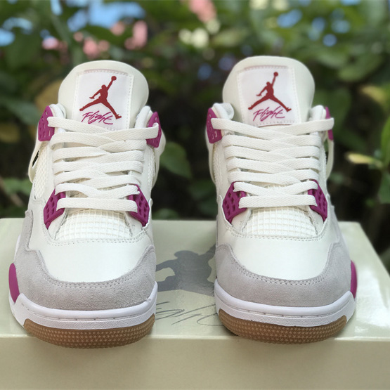 Nike SB x Air Jordan 4 Sneaker     DR5415-105 - DopestKickz