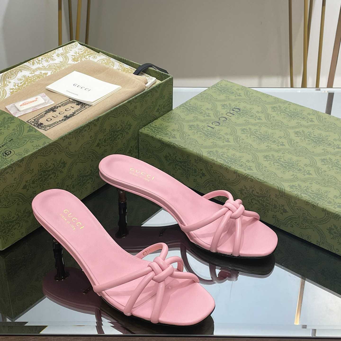 Gucci Women's Slide Sandal With Bamboo  - DopestKickz