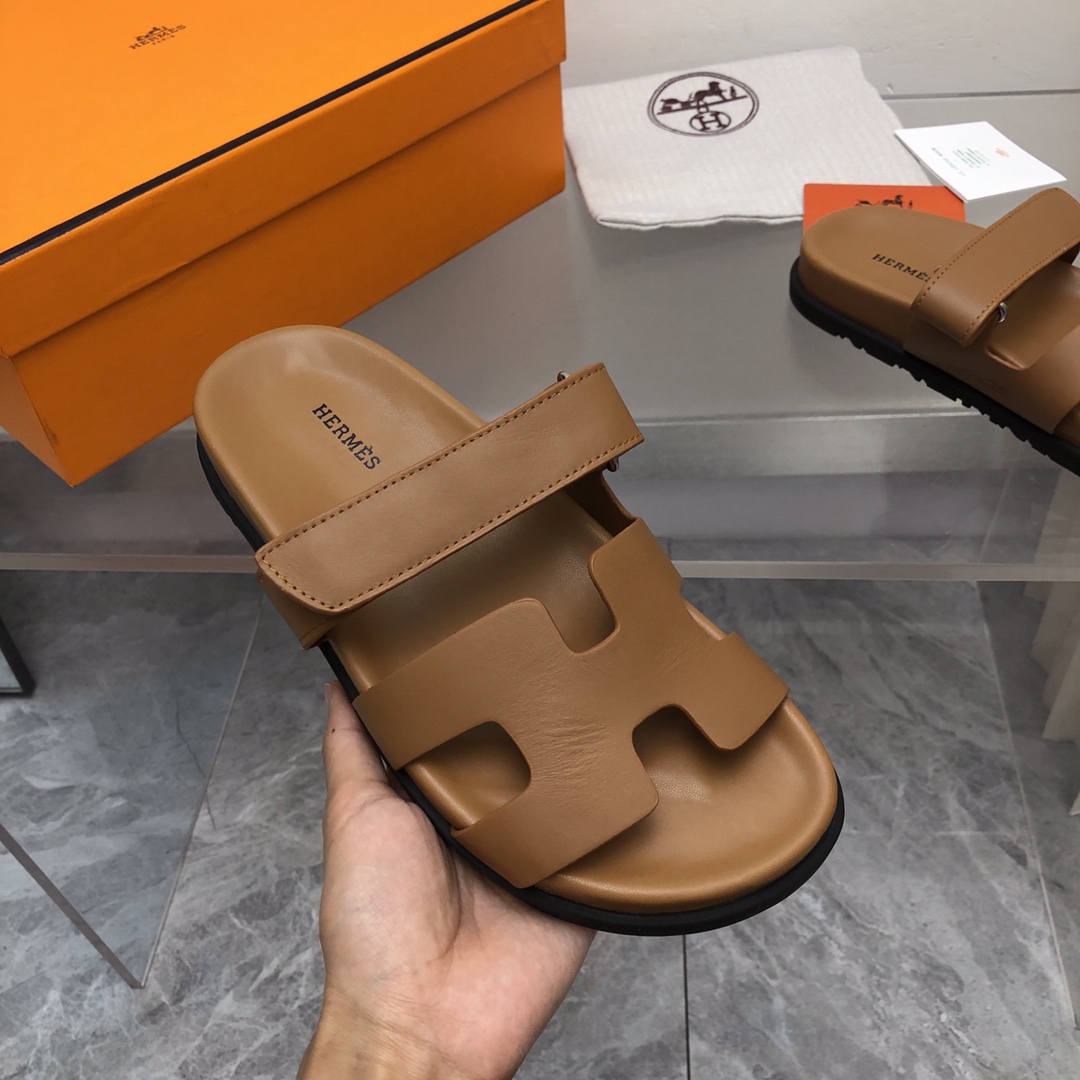 Hermes Authenticated Chypre Sandal Leather - DopestKickz