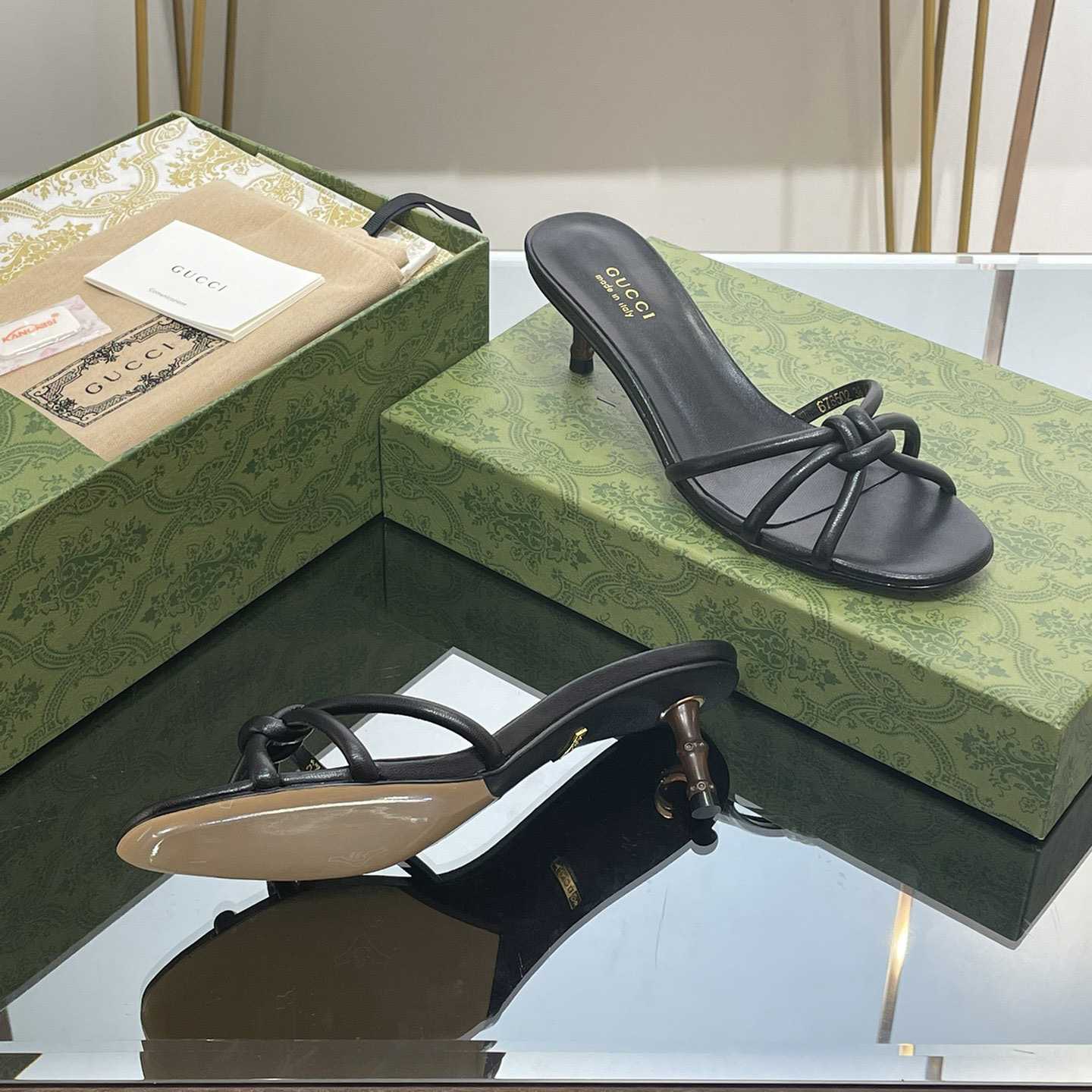 Gucci Women's Slide Sandal With Bamboo  - DopestKickz