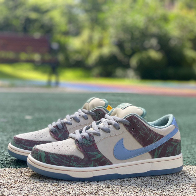 Crenshaw Skate Club x Nike SB Dunk Low Sneaker       FN4193-100 - DopestKickz