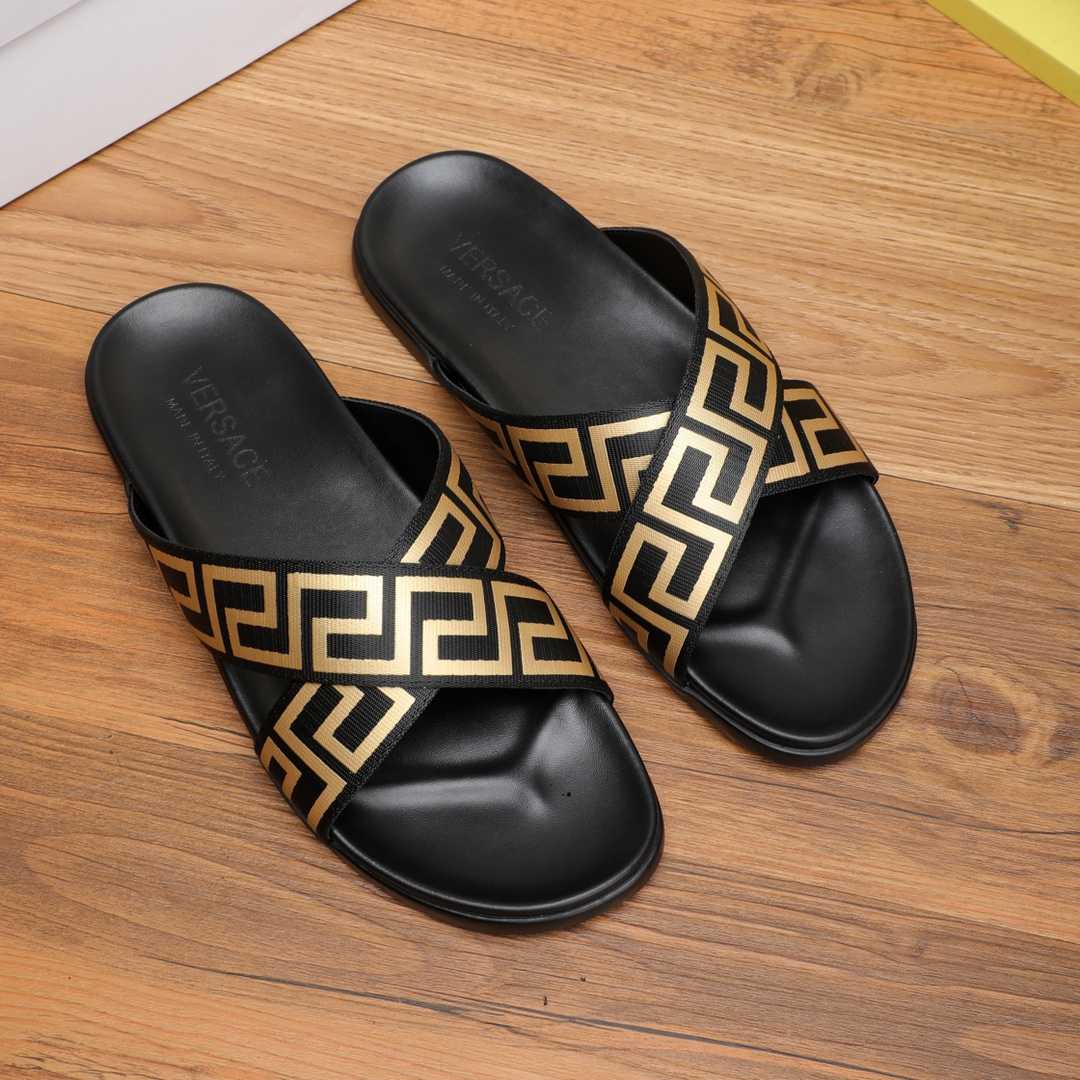 Versace Logo-print Open-toe Slides - DopestKickz