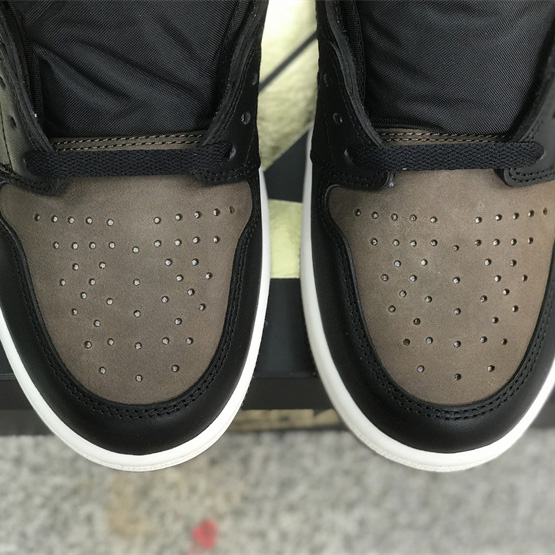 Air Jordan 1 High OG “Palomino” Sneaker     DZ5485-020 - DopestKickz