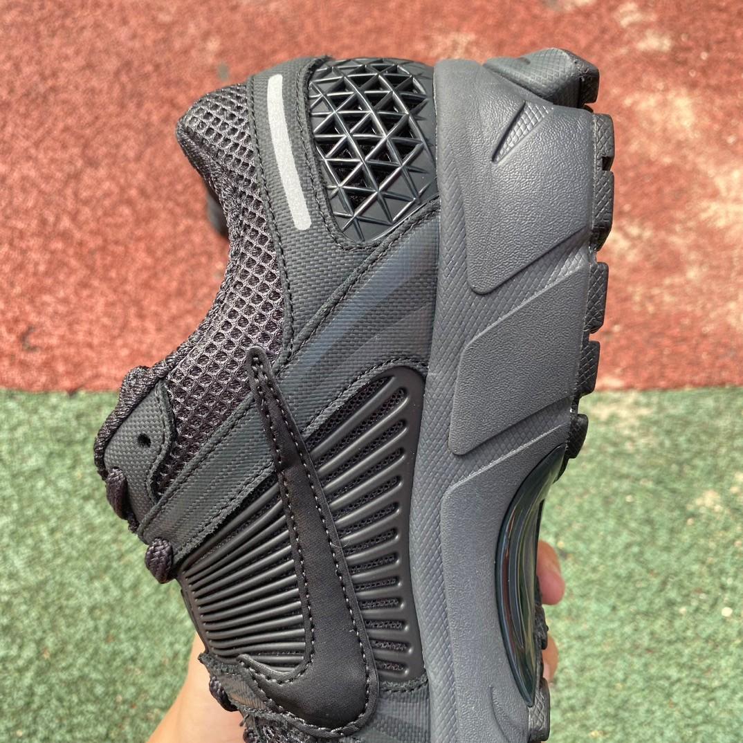 Nike Air Zoom Vomero Sneaker      bv1358-002 - DopestKickz