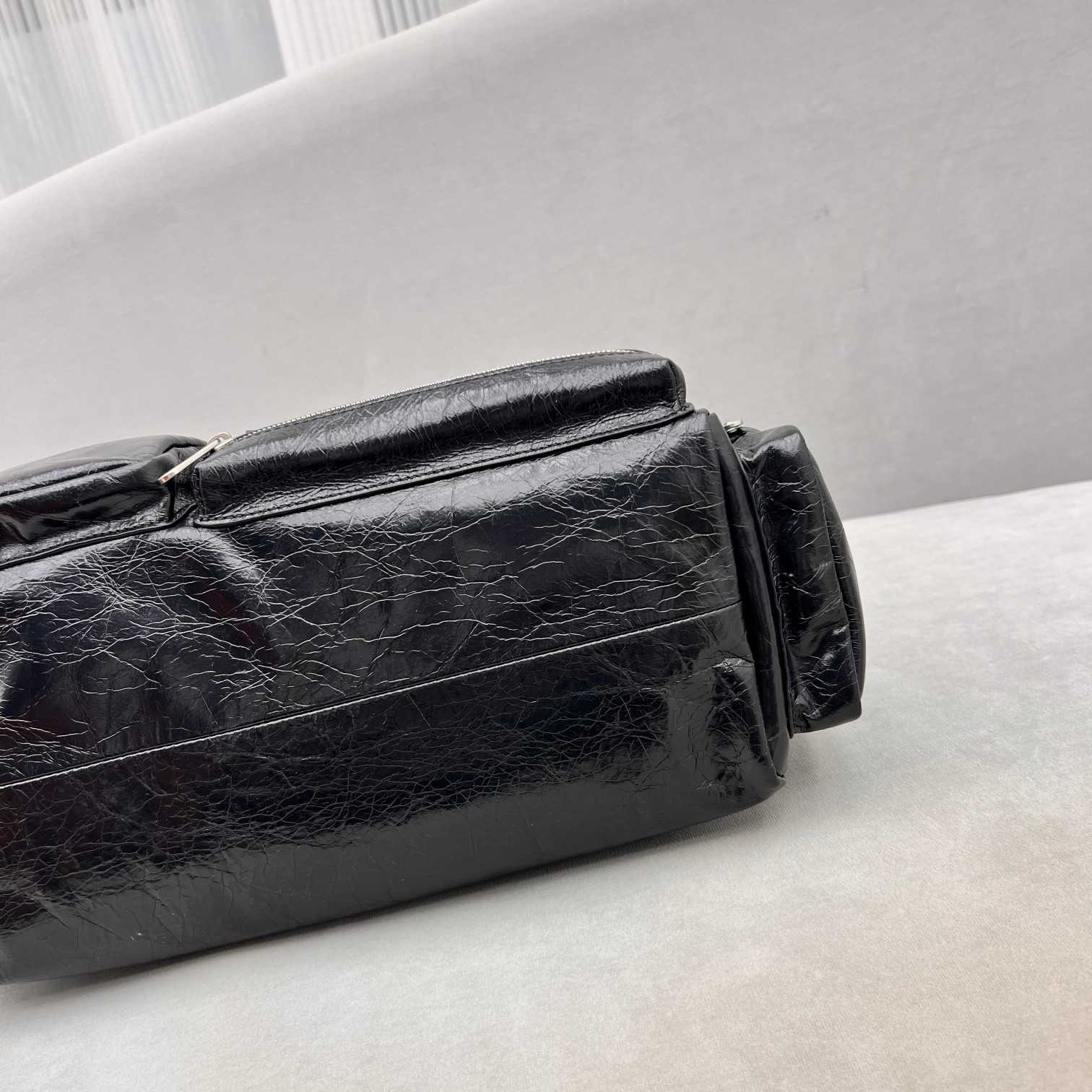 Balenciaga Superbusy Small Sling Pocket Bag (30x14x12cm) - DopestKickz