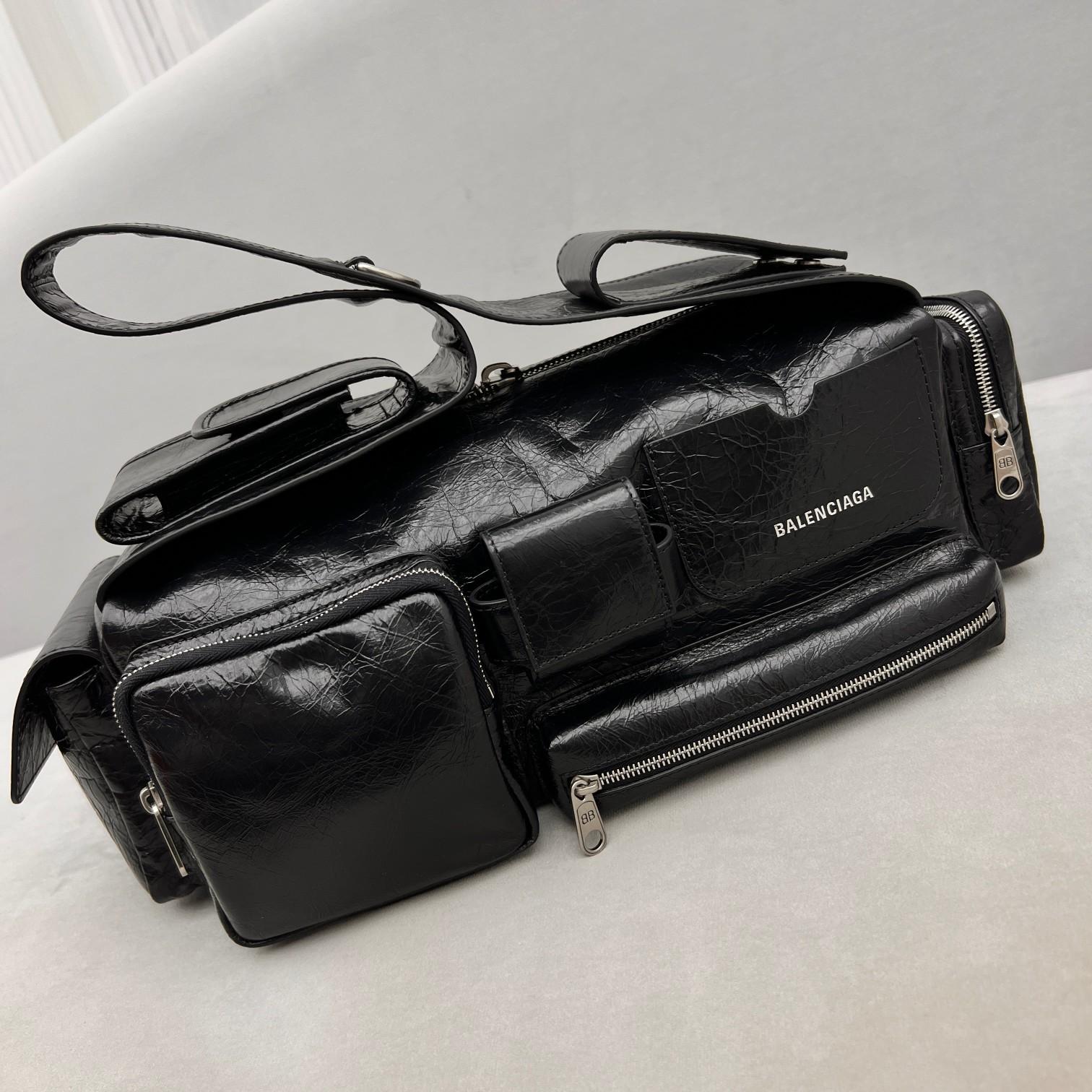 Balenciaga Superbusy Small Sling Pocket Bag (30x14x12cm) - DopestKickz