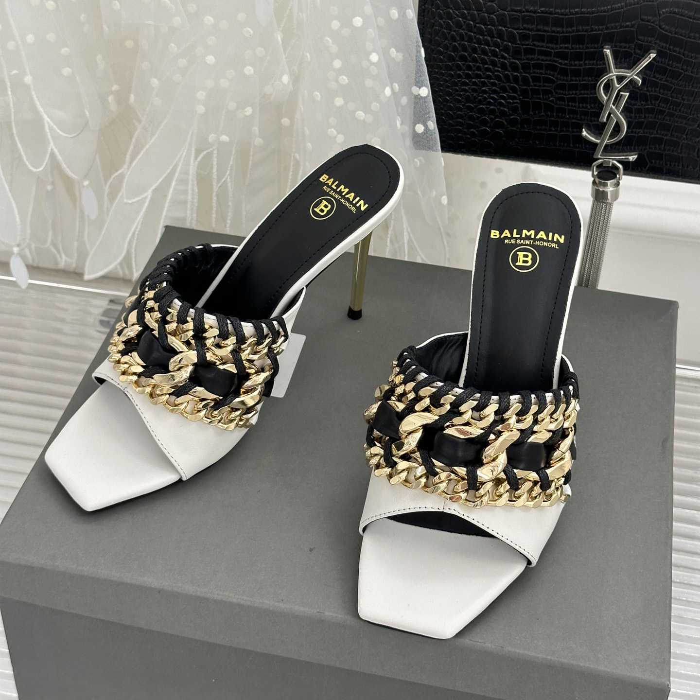 Balmain Chain-link Detail 110mm Pumps - DopestKickz