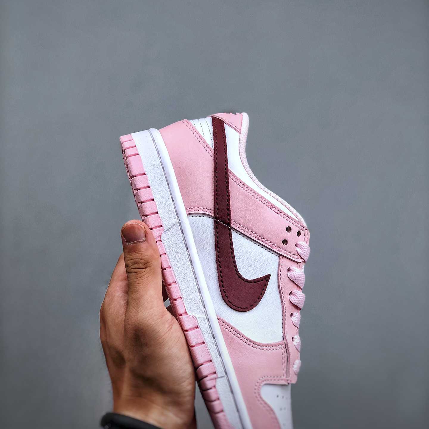 Nike Nk Dunk SB Low Sneakers       CW1590-601 - DopestKickz